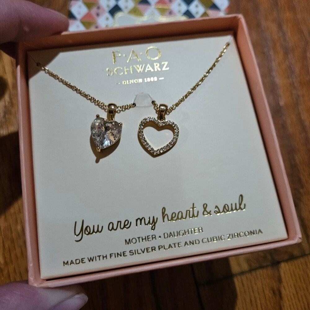 FAO Schwarz Mother Daughter Heart & Soul CZ Heart Necklace Set NIB Silver Plate
